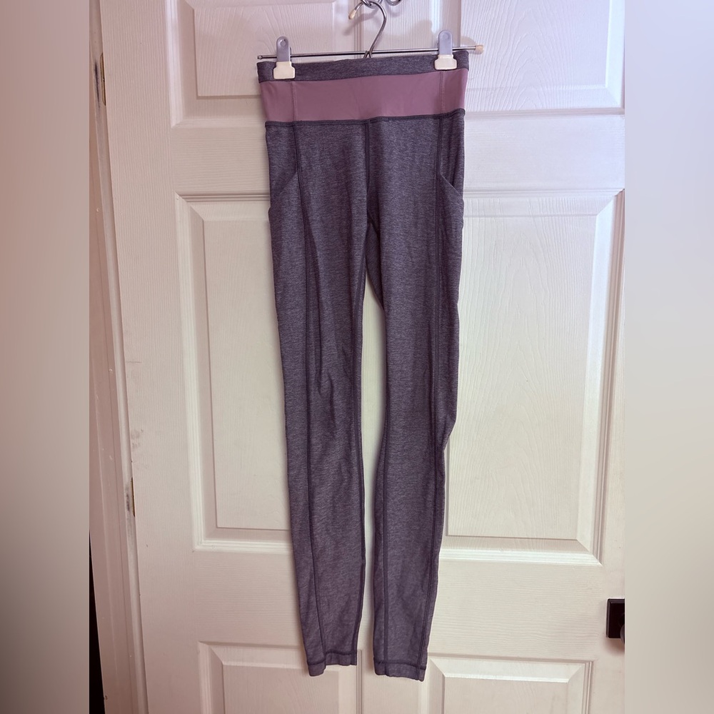 Lulu size 2 gray heathered leggings